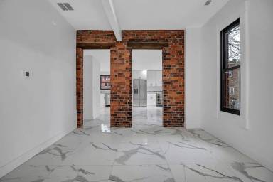 Main picture of 64 Trumbull St