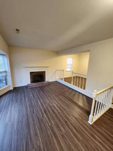Main picture of 339 Bennington Rd