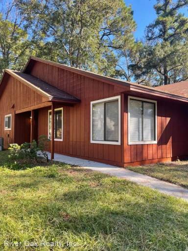 Main picture of 462 Newport Dr