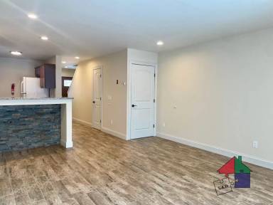 Main picture of 107 Prospect St