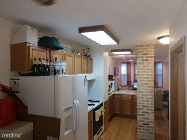 Main picture of 1832 N Wood St