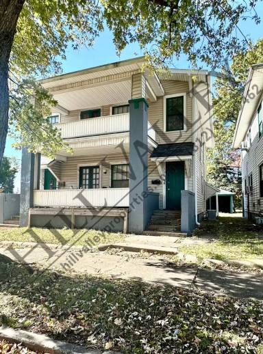 Main picture of 118 N 18th St