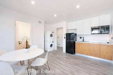 Main picture of 830 Bartlett St