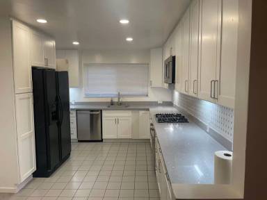 Main picture of 805 Onyx Ct