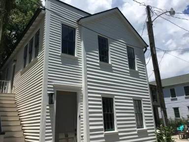 Main picture of 21 Humphrey Ct