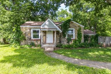 Main picture of 1929 S Scenic Ave