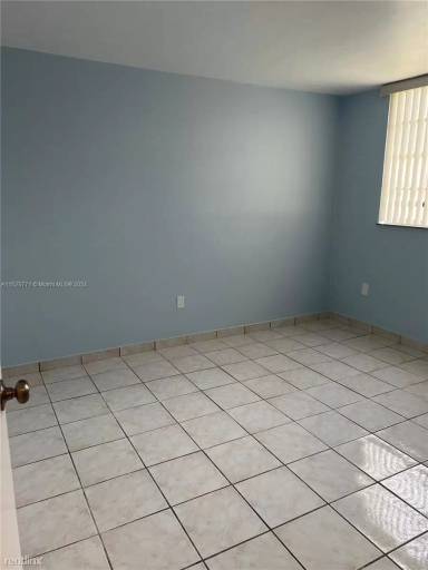 Main picture of 14140 SW 84th St