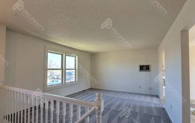 Main picture of 2619 West Ave