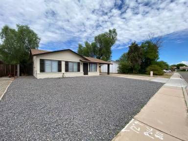 Main picture of 3510 W Carla Vista Dr