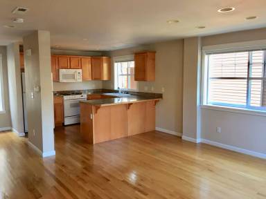 Main picture of 6521 24th Ave NE