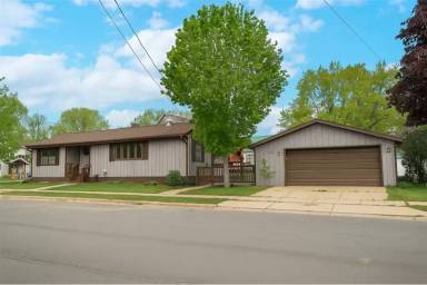 Main picture of 509 Loomis Dr