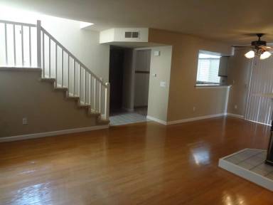 Main picture of 9166 Madison Green Ln