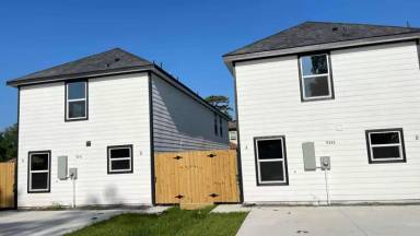 Main picture of 6617 Bacher St