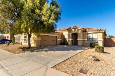 Main picture of 15956 W Cocopah St