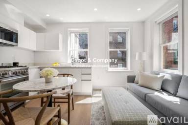Main picture of 112 Myrtle St