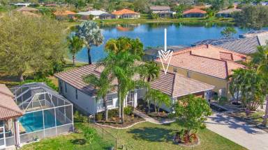 Main picture of 2921 Inlet Cove Ln E