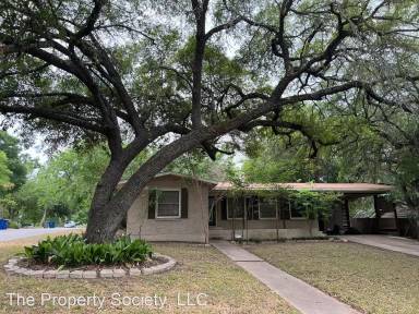Main picture of 2301 Westworth Cir