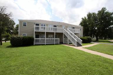 Main picture of Bradford Pointe Apartments