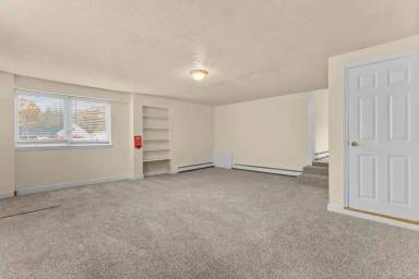 Main picture of 333 Groveland St