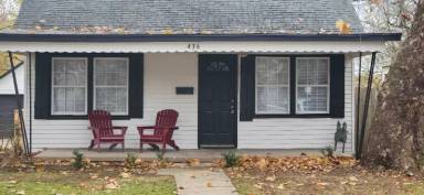 Main picture of 428 S Quebec Ave