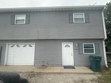 Main picture of 2189 N State Road 47