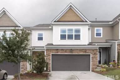 Main picture of 5364 Jessip St