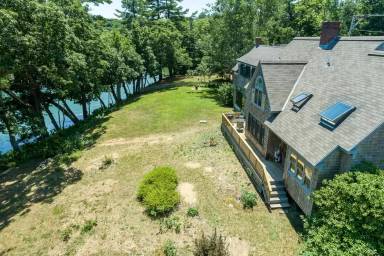 Main picture of 21 Harpswell Islands Rd