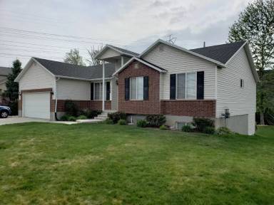 Main picture of 1064 S 790 W