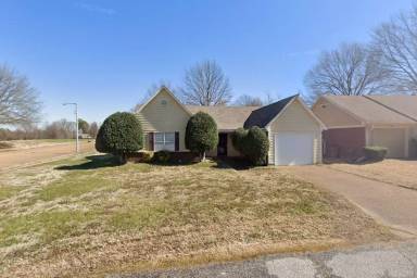 Main picture of 7073 Gleneagles Dr