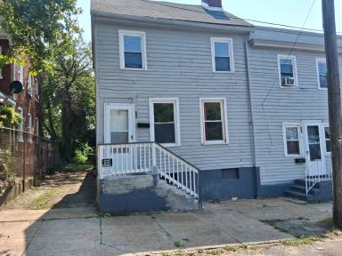 Main picture of 30-32 Washington St