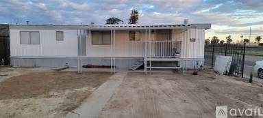 Main picture of 2065 Atwater Blvd