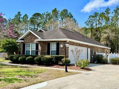 Main picture of 118 Eagle Crest Dr