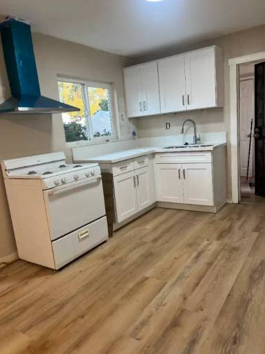 Main picture of 606 W 4th Ave