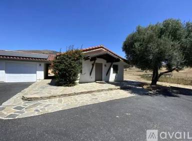 Main picture of 3812 Sequoia Dr