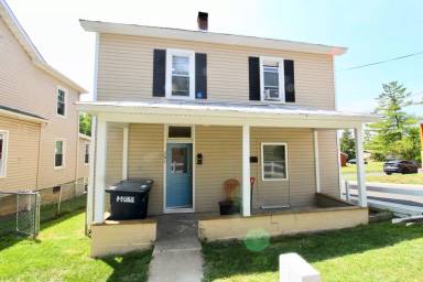 Main picture of 297 W Water St