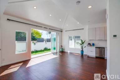 Main picture of 9427 S 4th Ave