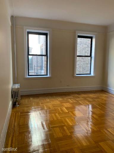 Main picture of 620 W 171st St