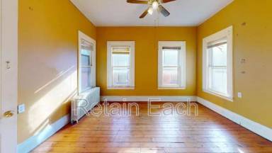Main picture of 125 Gregory St