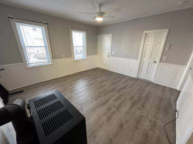 Main picture of 90 Suffolk St