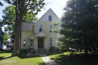 Main picture of 306 Woodward Ave