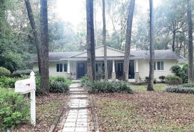 Main picture of 8623 SW 4th Pl
