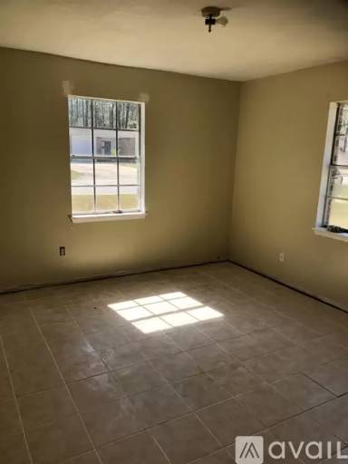 Main picture of 4207 Twin Oaks Ave