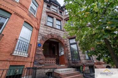 Main picture of 1729 Park Ave