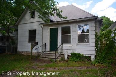 Main picture of 918 N Grant Ave