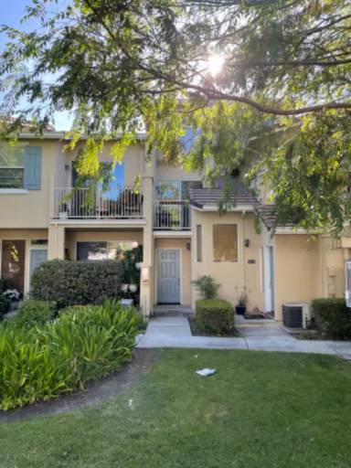 Main picture of 532 Manhattan Pl