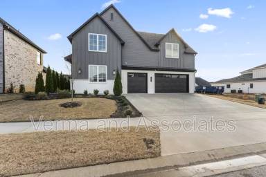 Main picture of 3505 SW Radiance Ave