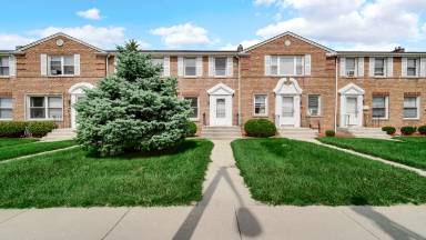 Main picture of 2229 169th St