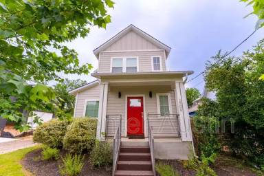 Main picture of 2504 E 13th St