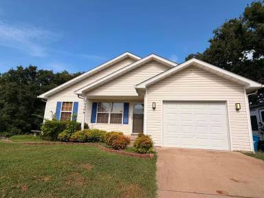 Main picture of 3436 S Moffet Ave