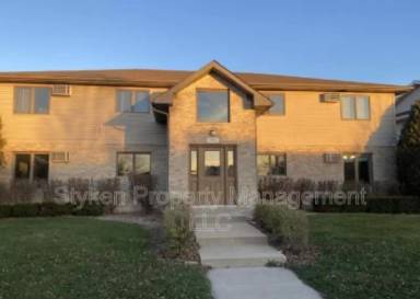 Main picture of 1020 Beauchamp - 4